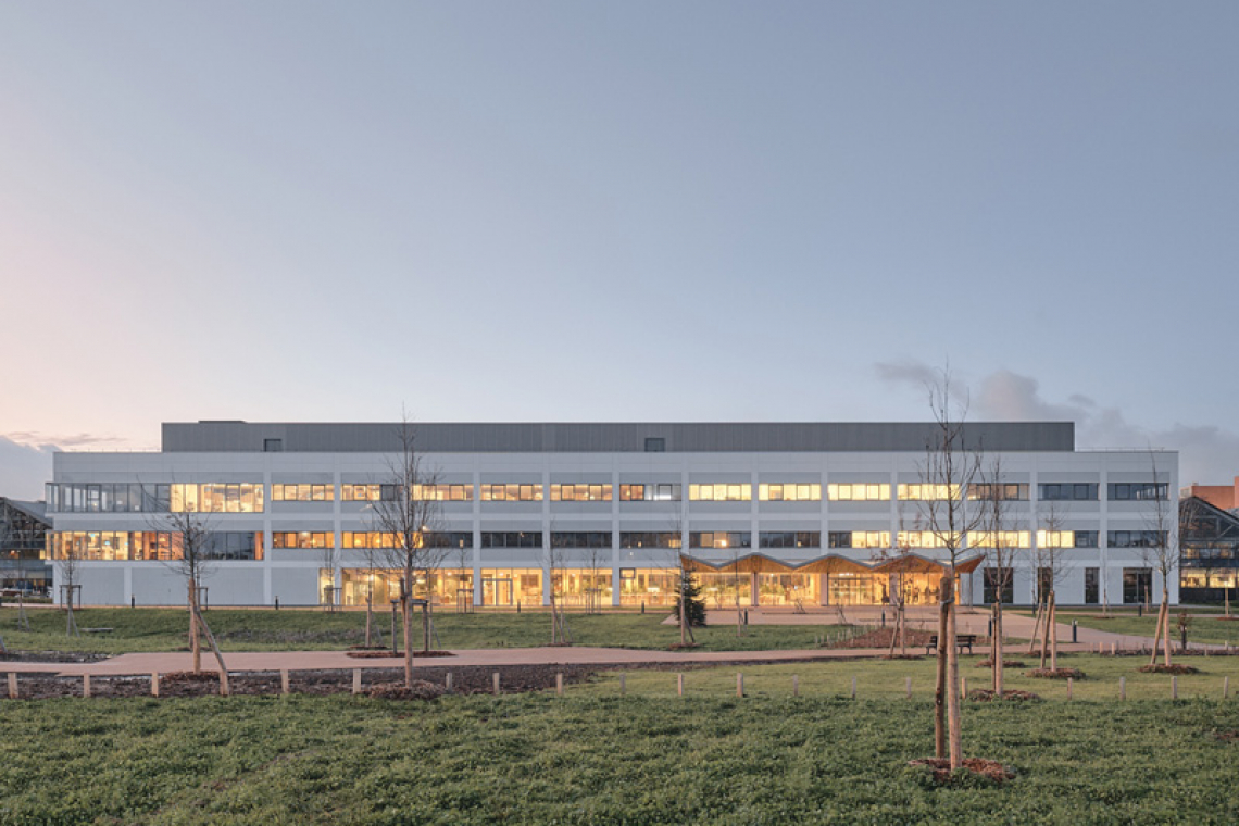 Saint-Gobain Research Paris et enia architectes inaugurent un nouveau pôle d'innovation