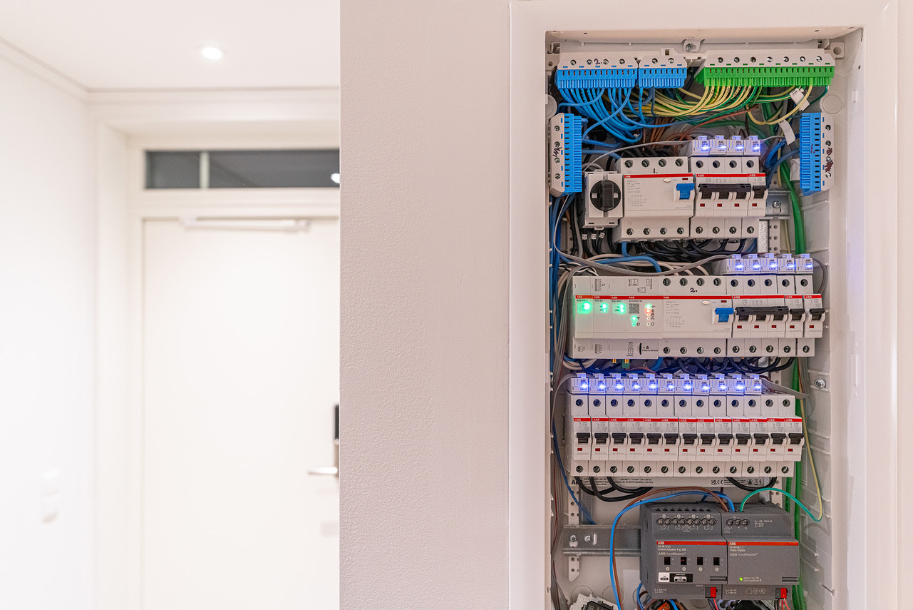 Photo ABB InSite panel2 r